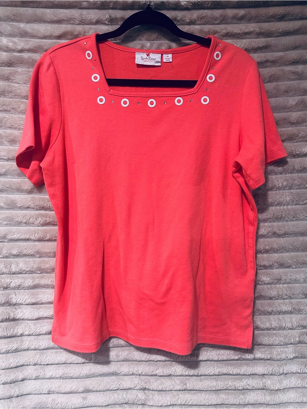 Vintage Quacker Factory Coral Short Sleeve Top with Grommet Trim